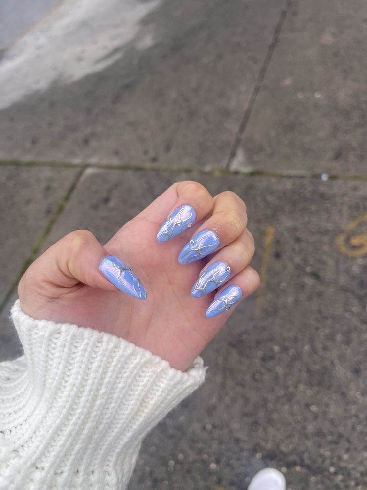 Lucy's Nail Boutique nail photo 1